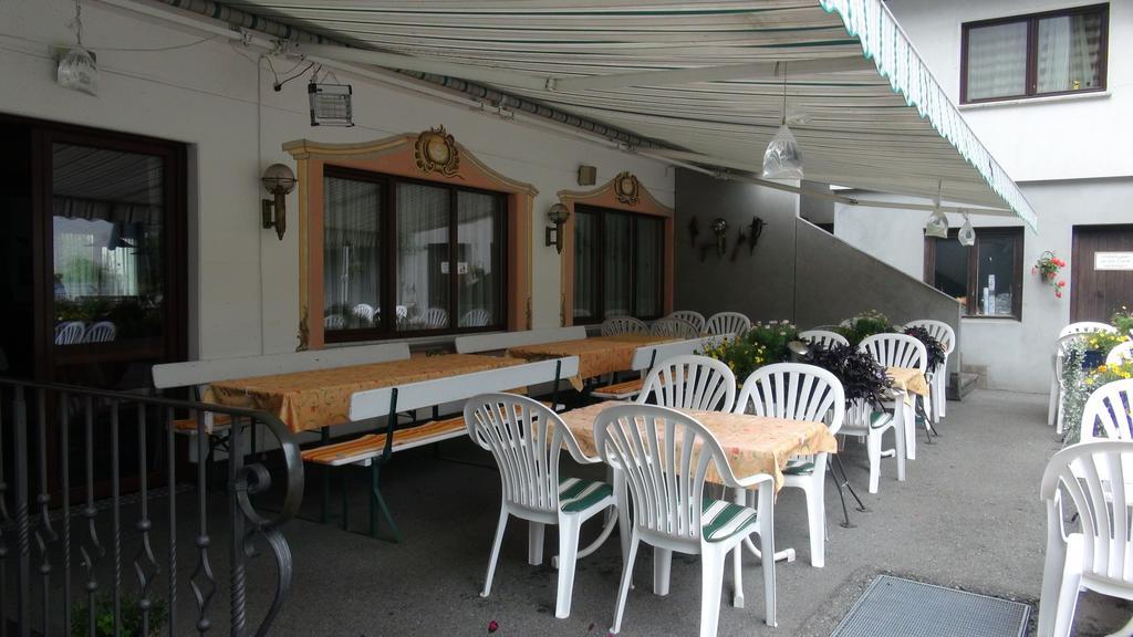 Hotel Traube Sankt Gallenkirch Exterior photo