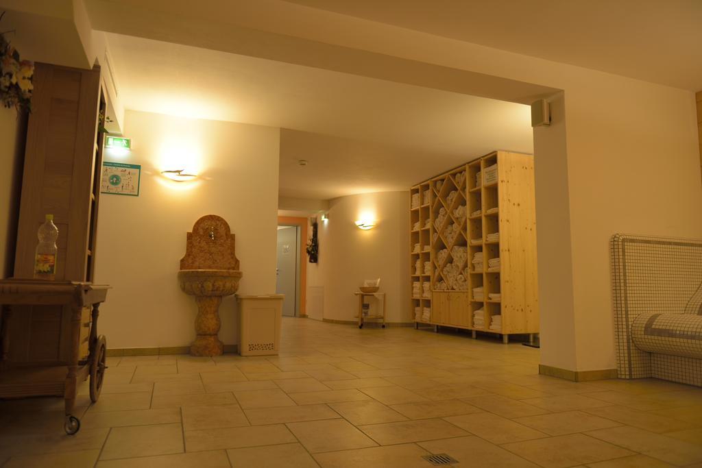 Hotel Traube Sankt Gallenkirch Exterior photo