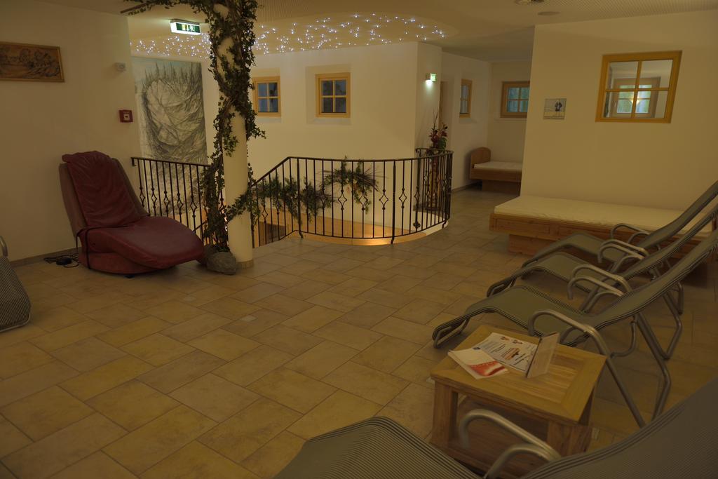 Hotel Traube Sankt Gallenkirch Exterior photo